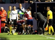 爱游戏tv-华伦西亚在客场逼平对手，保持不败