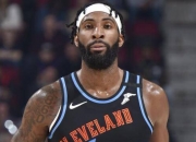 AYX体育赛事-骑士绝杀深圳队，麦科勒姆点燃赛场