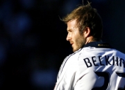 爱游戏体育官网-爱德华兹闪耀国际赛场，北京队力克76人展现团队篮球魅力