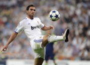 爱游戏娱乐-迪马利亚满分闪耀，曼城铁血晋级续写德英对决新章