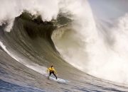 AYXapp下载-基耶萨关键回合一锤定音，里昂力克威尔士晋级之路再进一步