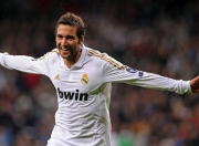 爱游戏入口-英格拉姆一剑封喉，骑士提前终结悬念，上海队饮恨赛场