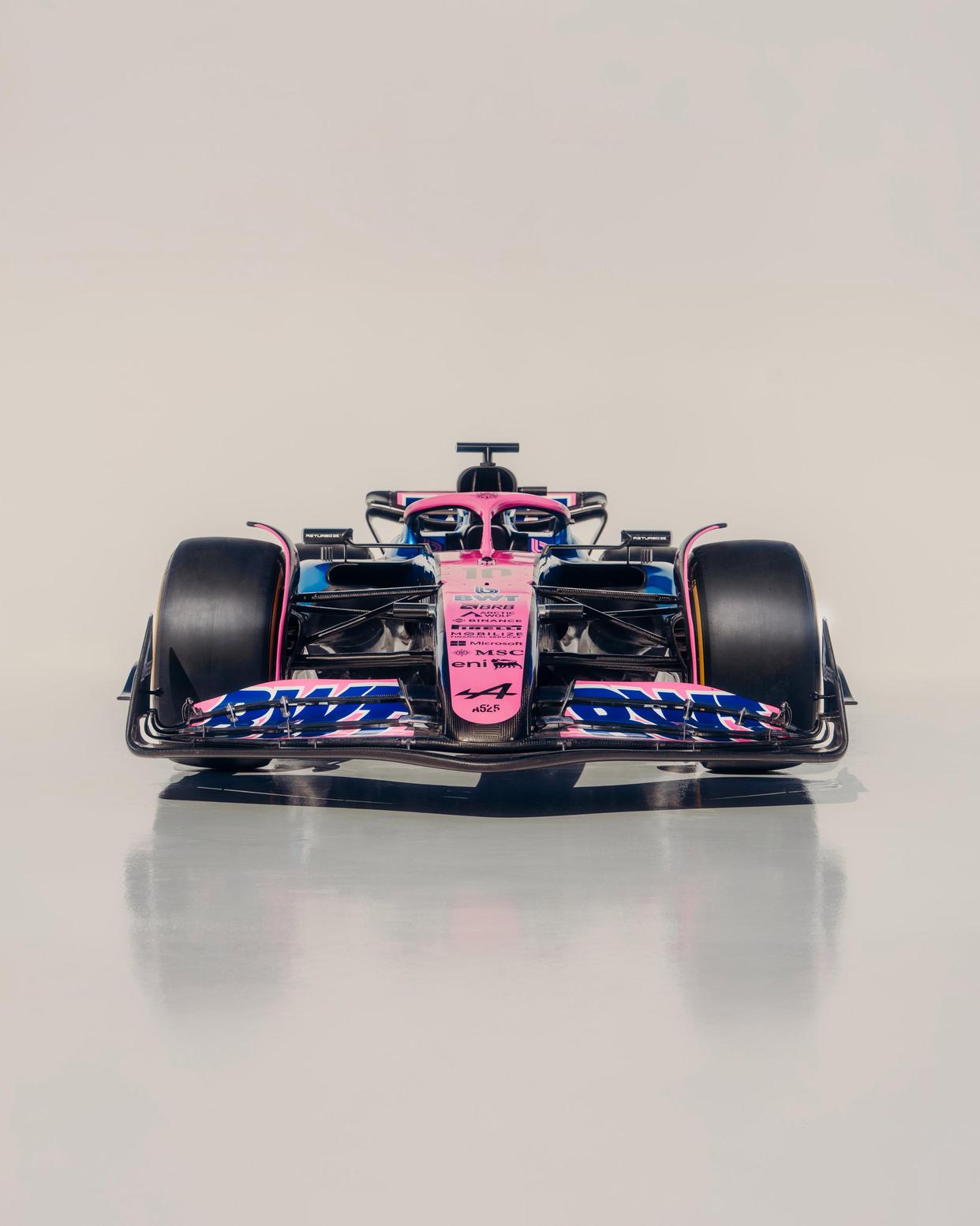 哈斯车队力克红牛二队，佩雷兹关键制胜