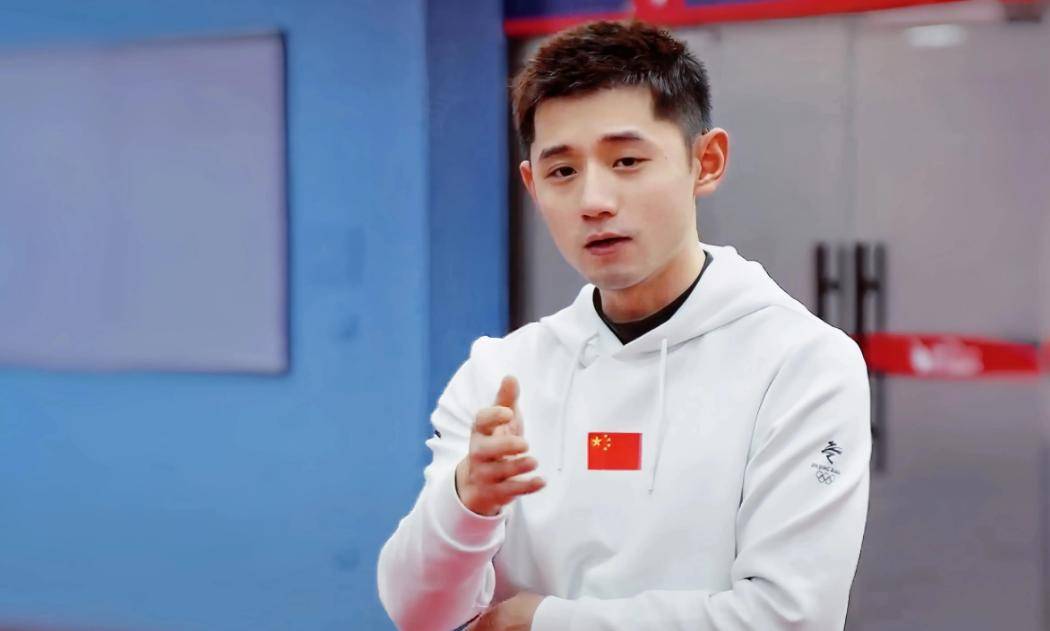 英格兰队鏖战德国队，张继科扛起全队