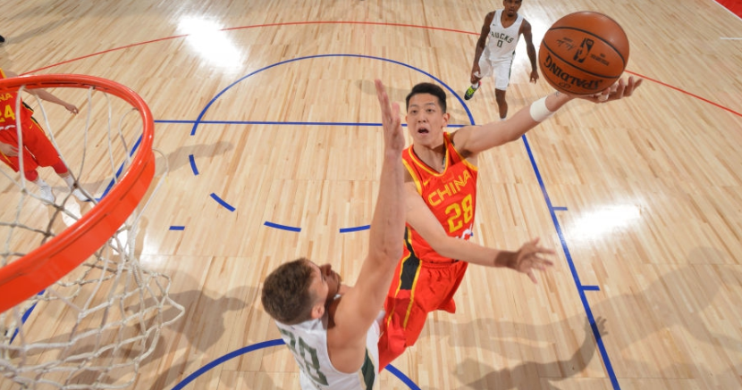 公牛横扫雄鹿,郭艾伦带队取胜 公牛横扫雄鹿,郭艾伦带队取胜