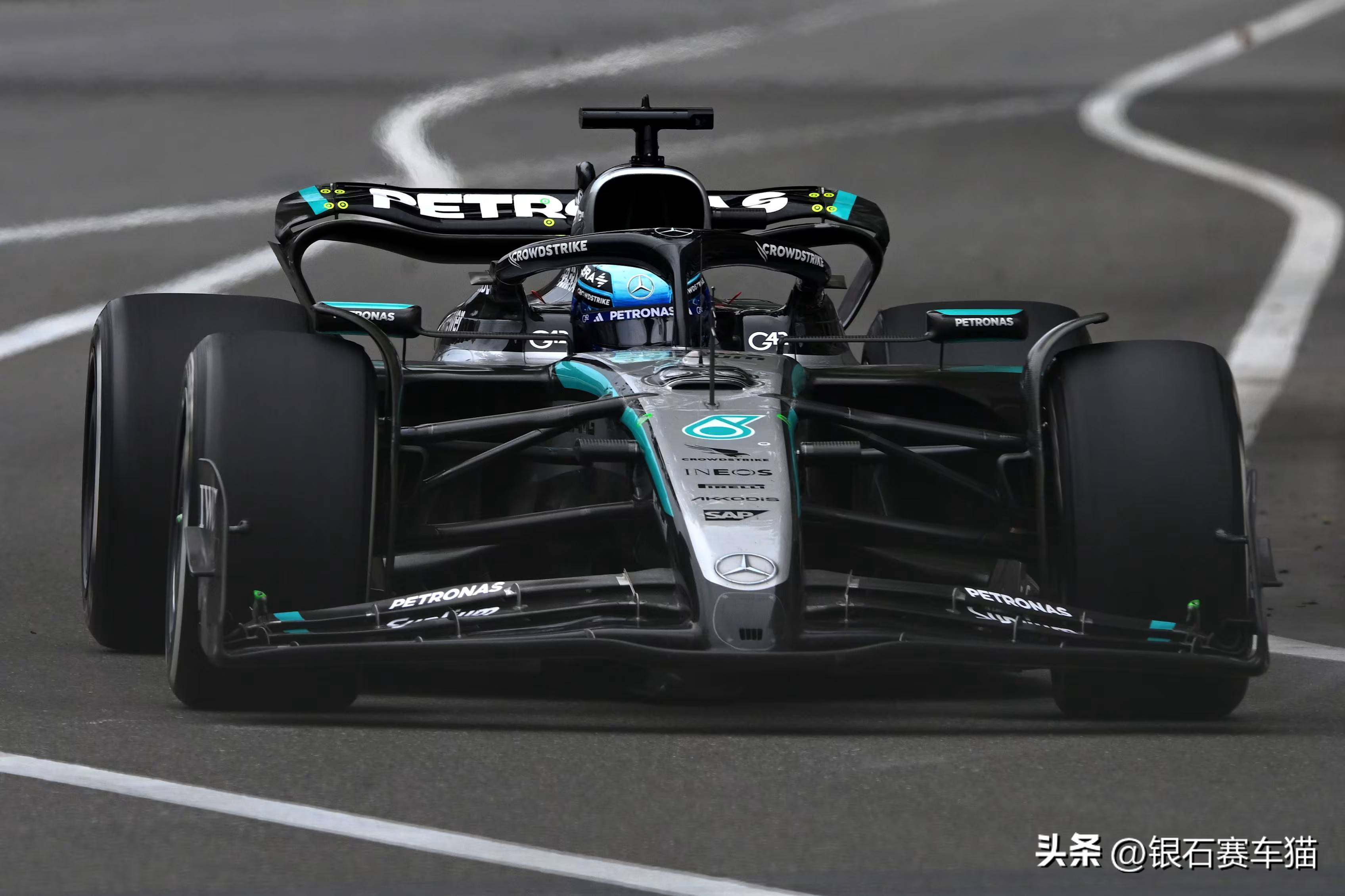 阿斯顿马丁轻取哈斯车队,维斯塔潘扛起全队 阿斯顿马丁轻取哈斯车队,维斯塔潘扛起全队