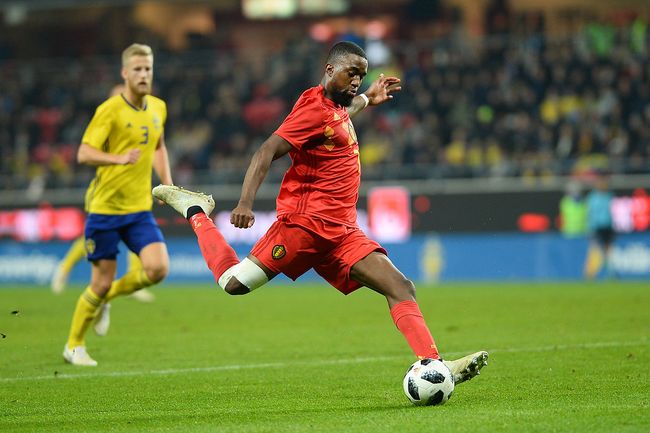 里尔坐镇主场全身而退，保持不败纪录