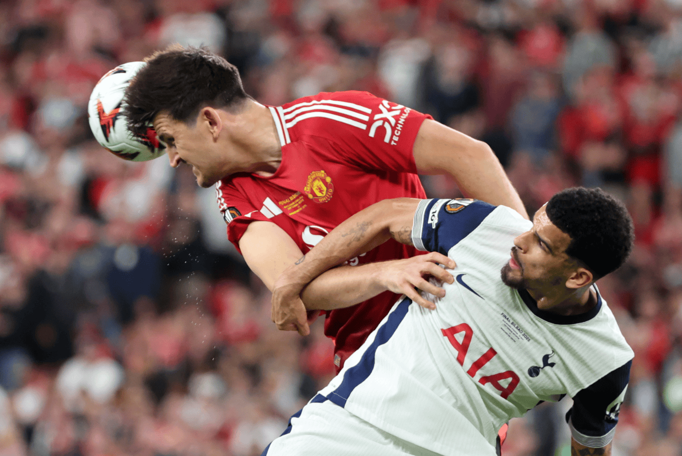 热闹不断!欧预赛比赛中悬念丛生,胜负难料 热闹不断!欧预赛比赛中悬念丛生,胜负难料