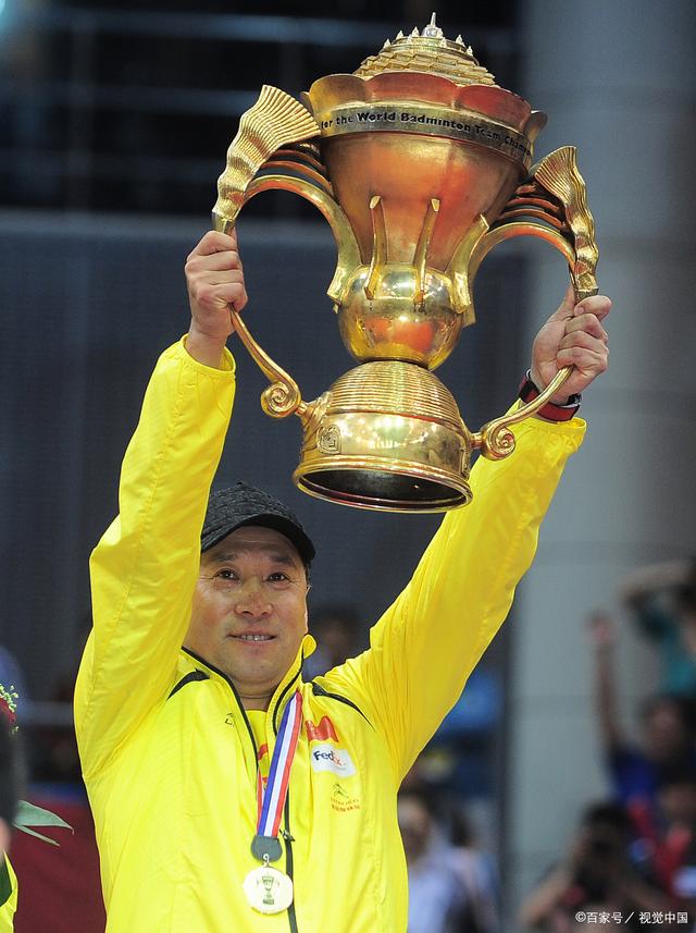 印度羽毛球队翻盘泰国羽毛球队，辛杜完成帽子戏法