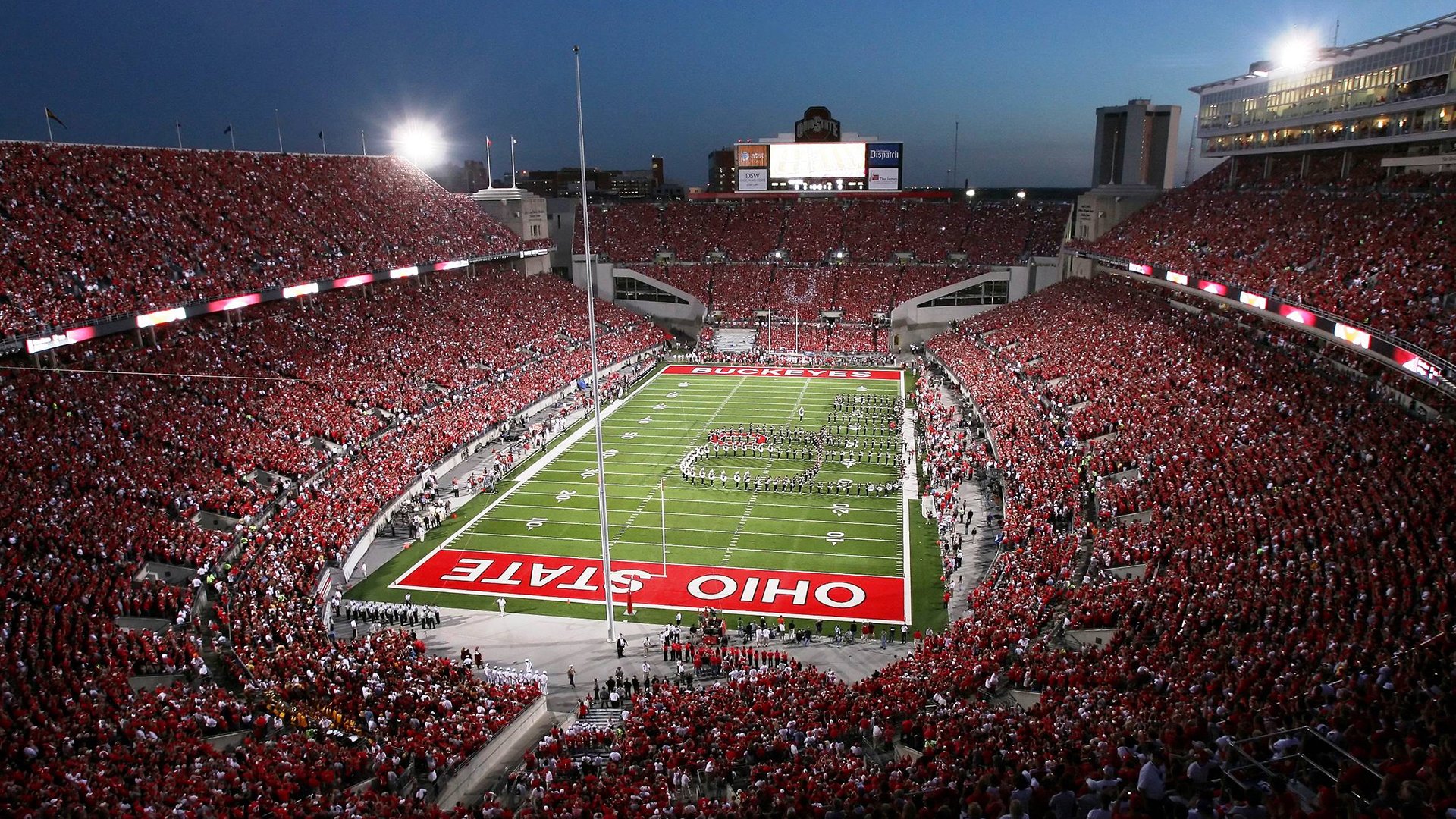 赛道与球场的双重奏,范弗利特F1街道赛的统治与吉林队的单节风暴