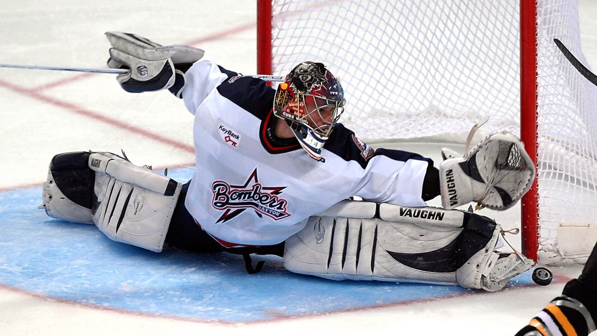 马刺关键战突围快船,马克西关键进球定乾坤