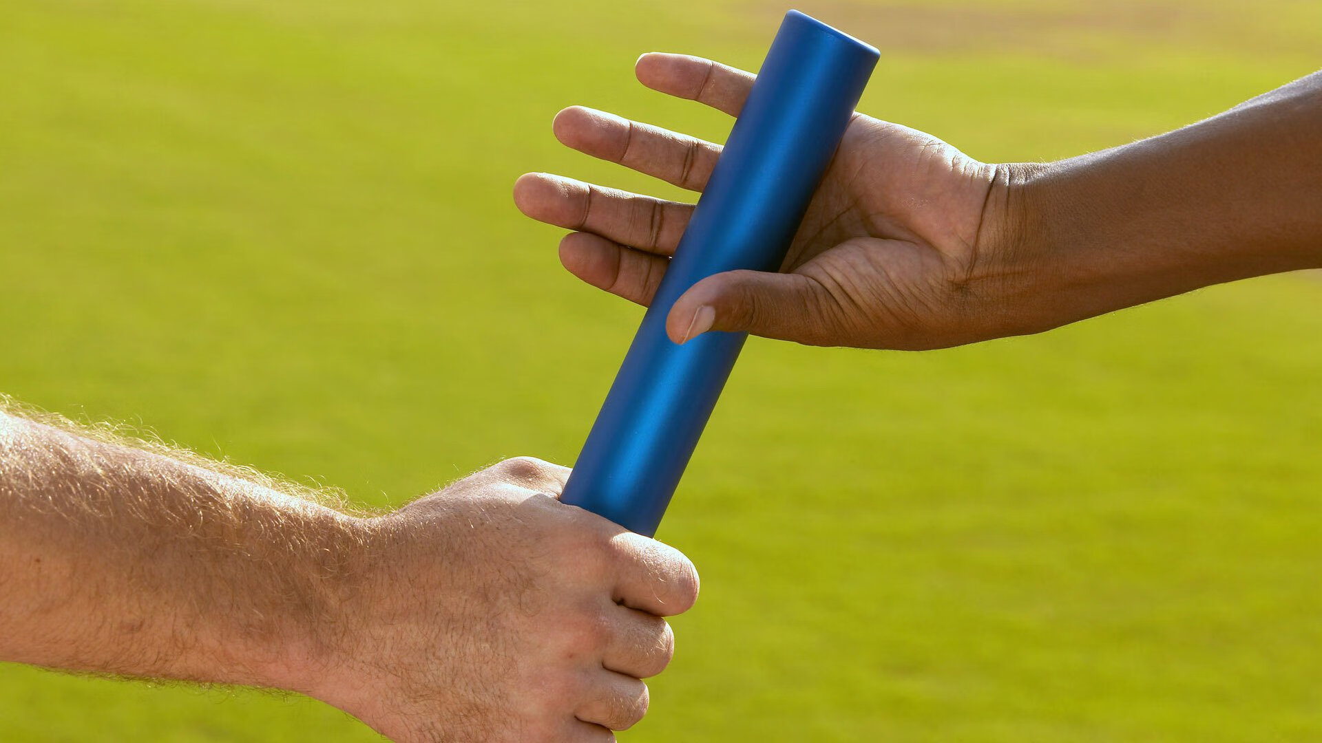 哈斯奇迹夜，绝杀梅赛德斯，塞恩斯刷新纪录改写F1格局